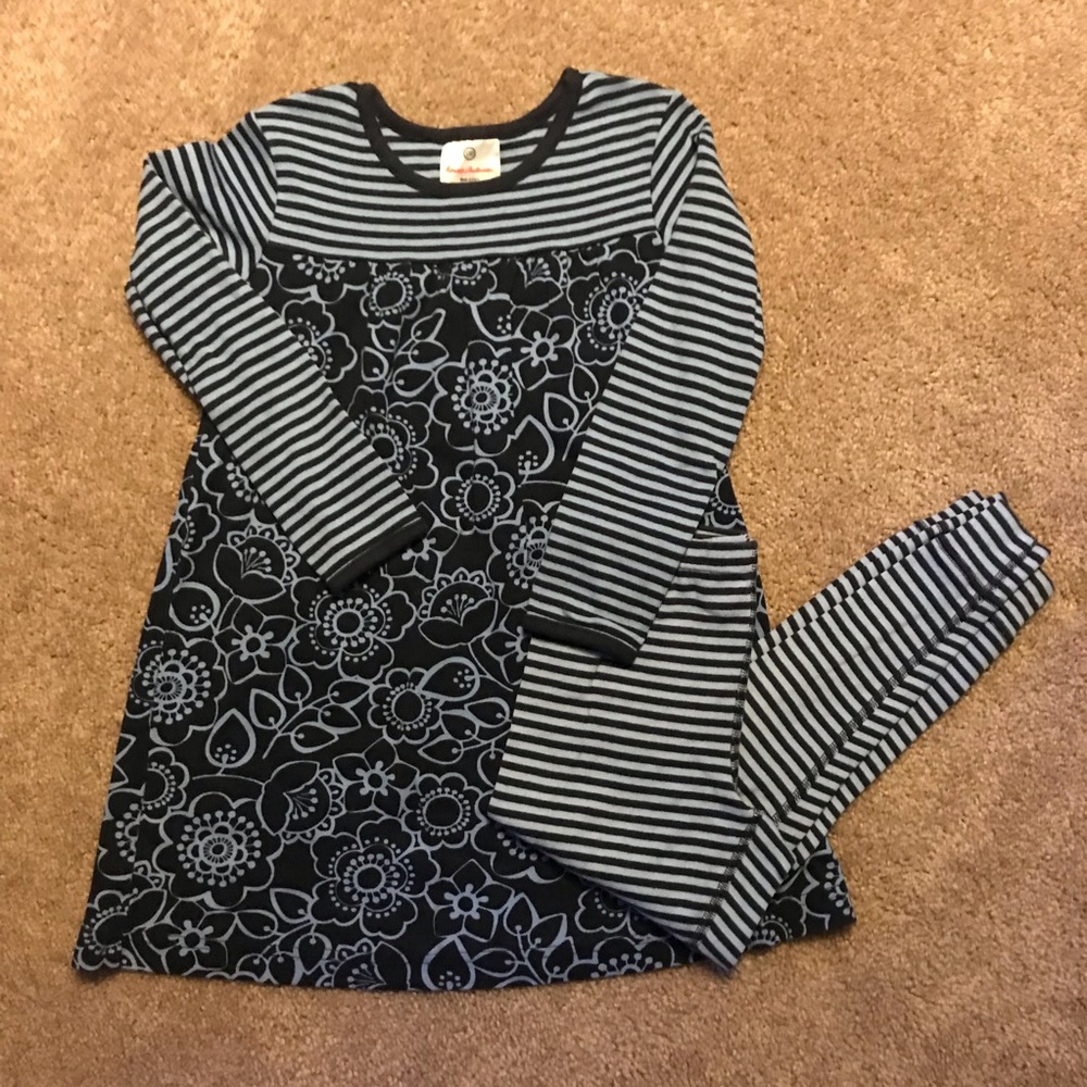2-piece Girls outfit: dress + leggings